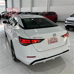 نيسان سنترا